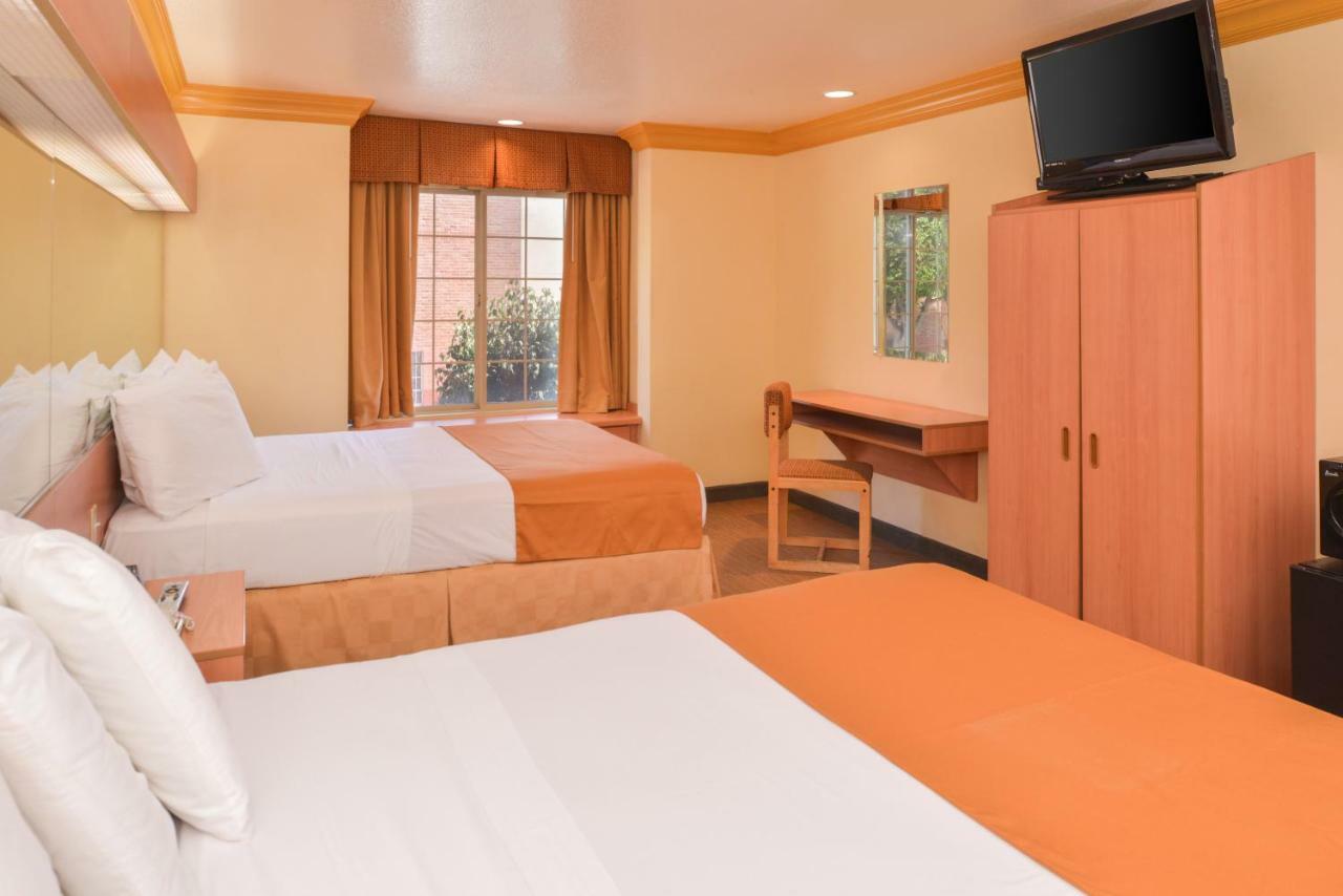 H3 Inn & Suites - Lax Airport - Los Angeles Inglewood Luaran gambar