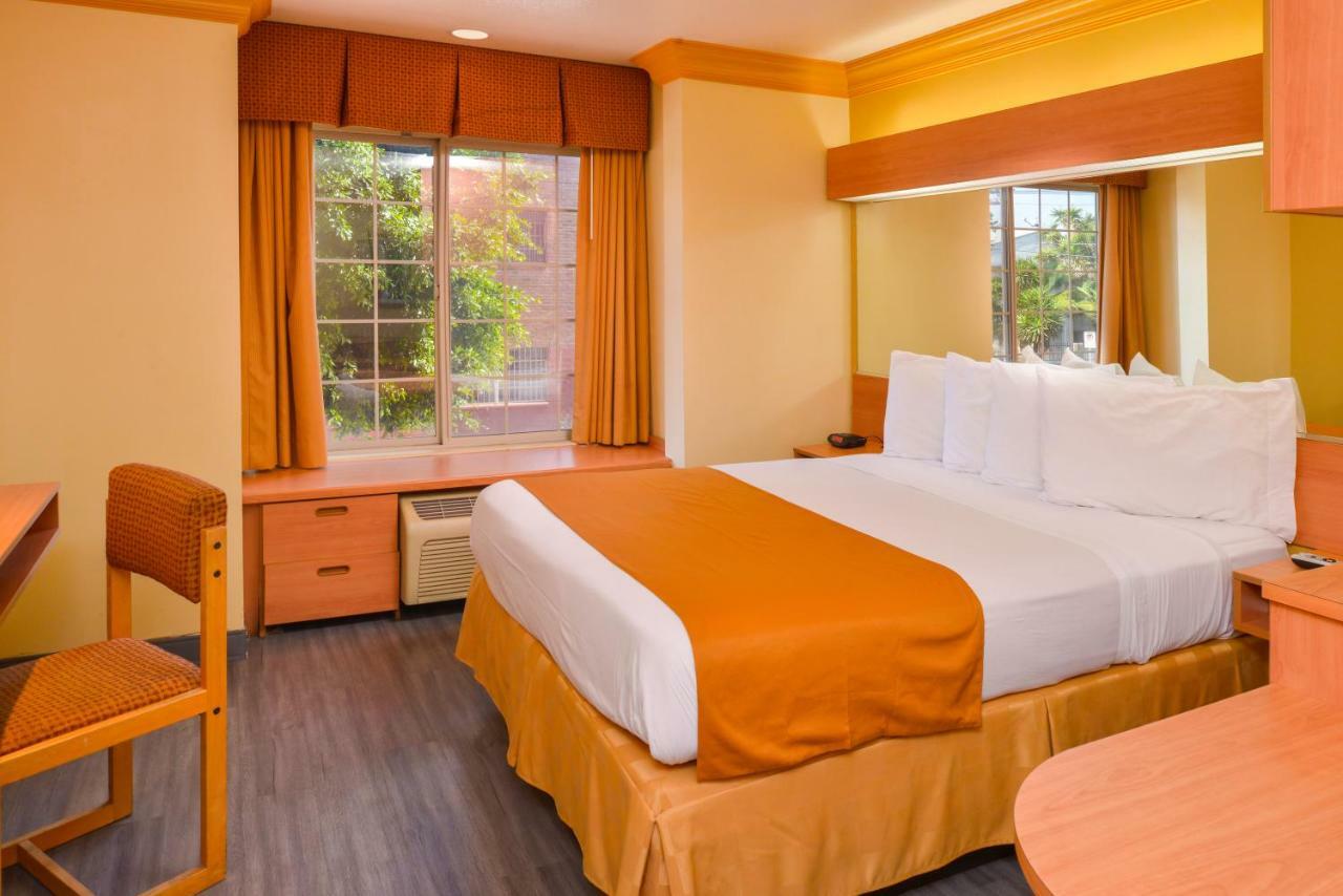 H3 Inn & Suites - Lax Airport - Los Angeles Inglewood Luaran gambar